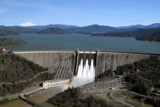 Why a contentious project to raise California’s Shasta Dam could move forward under Trump – CalMatters