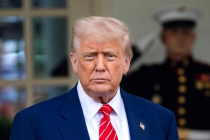 Trump’s Controversial Decision: Accepting a Free Air Force One Replacement from Qatar Sparks Ethical and Security Concerns