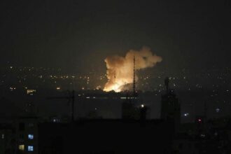 Senators Split Over Iran Strikes as Trump Escalates Tensions