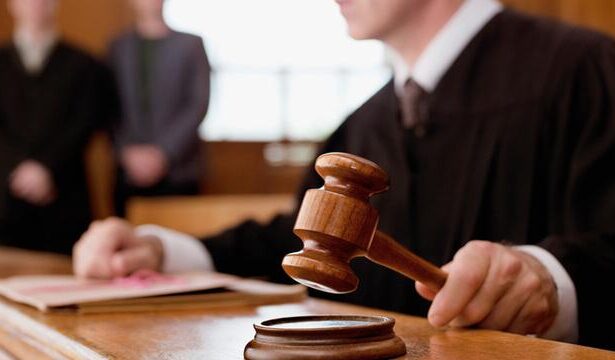 Judge blocks Trump’s birthright order after Supreme Court ruling – BBC