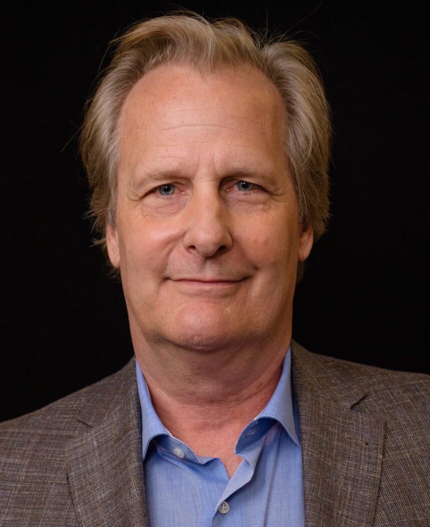 Jeff Daniels: Wishing Financial Struggles on Trump Supporters!