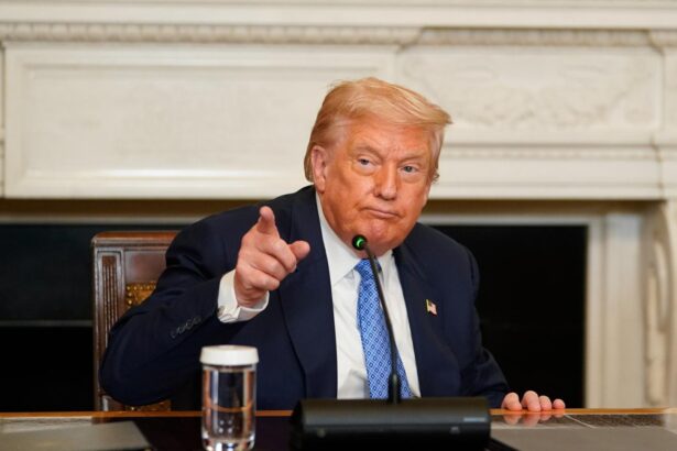 Trump’s Late-Night Meltdown: A Fiery Outburst at Former GOP Official!