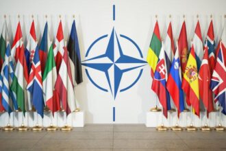 Transatlantic Unity at the White House: A Mask for Stalled Progress on Peace in Ukraine