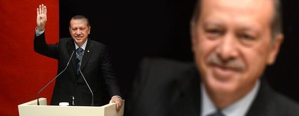 How Humor Fuels the Connection Between Populist Politicians and Voters