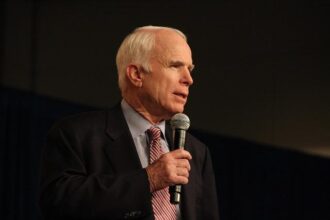 GOP Senator Challenges Trump’s Controversial Claim Connecting Autism and Tylenol