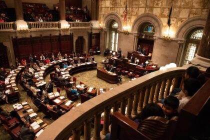 Lawmakers Stand Firm as Shutdown Deadline Approaches