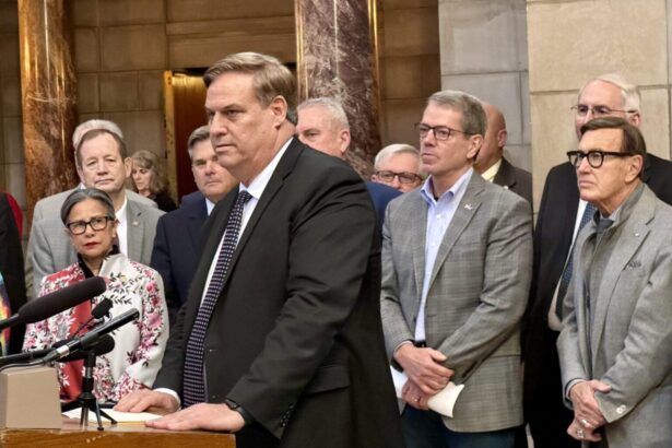 GOP Senator: Navigating ObamaCare Messaging is a Tough Challenge!