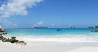 Kelly Challenges Trump’s Claims: Senate Evidence Fails to Support Caribbean Boat Strikes