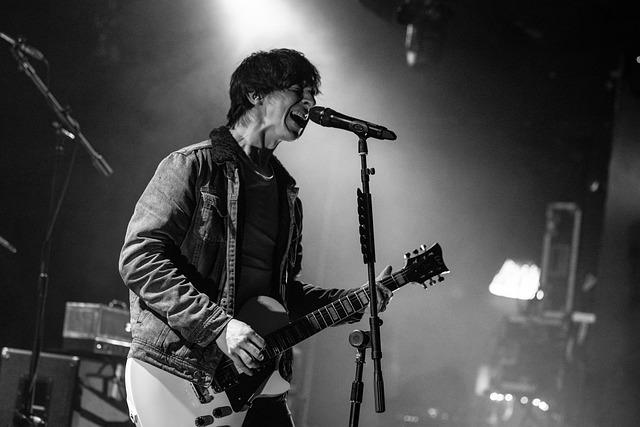 Uh-Oh! Seth Meyers Uncovers a Major Clue That Trump Is in Hot Water Over Epstein Uh-Oh! Seth Meyers Uncovers a Major Clue That Trump Is in Hot Water Over Epstein