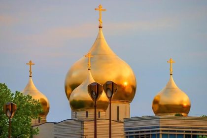 Russian oligarch close to Putin paid for part of Donald Trump Jr’s lavish wedding – The Guardian